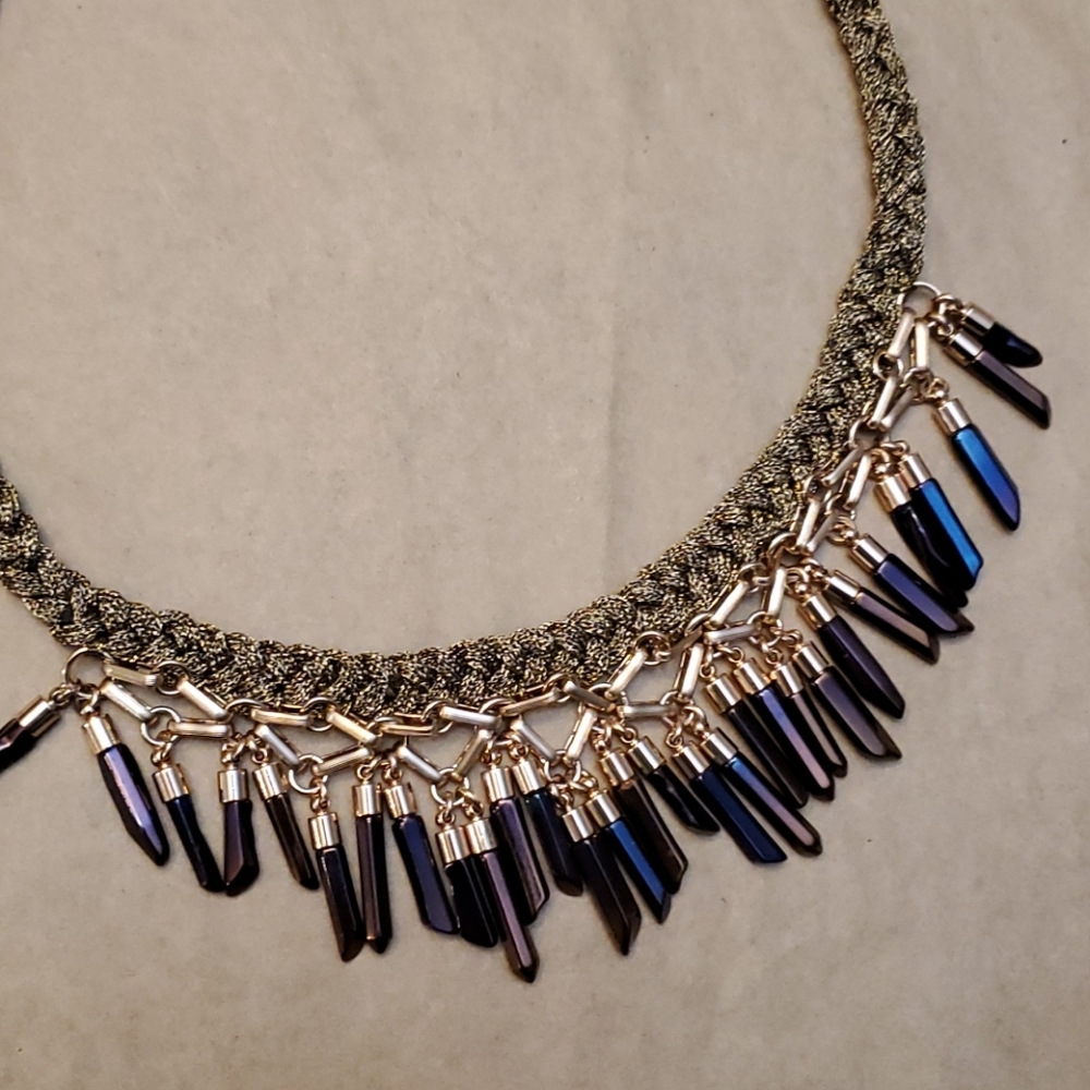 Statement necklace - Picture 3 of 5